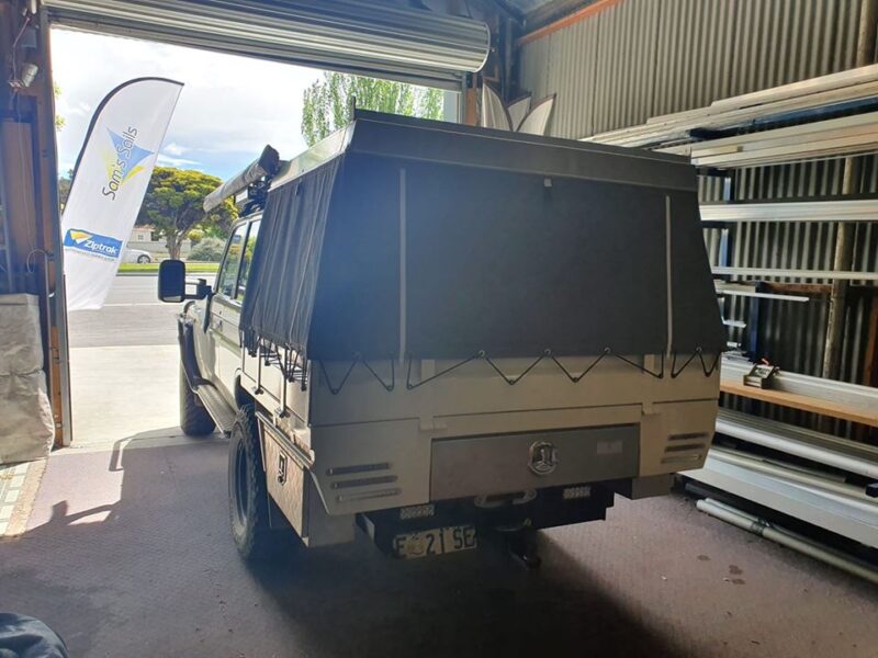 ute canopy sides